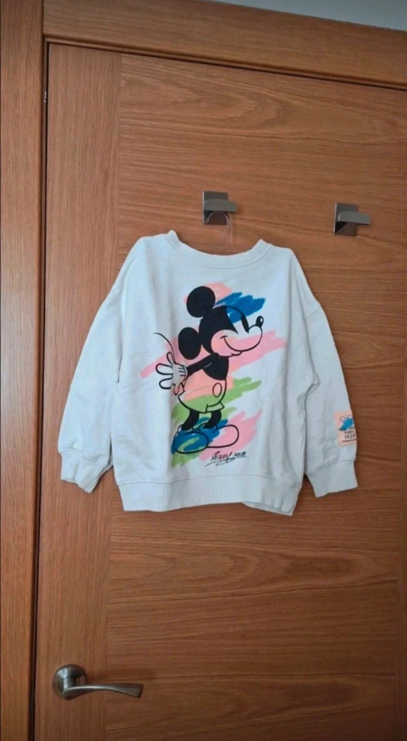 Sudadera de niña, Mickey Mouse, talla 6-7. Zara